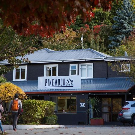 Pinewood Lodge Queenstown Exterior photo